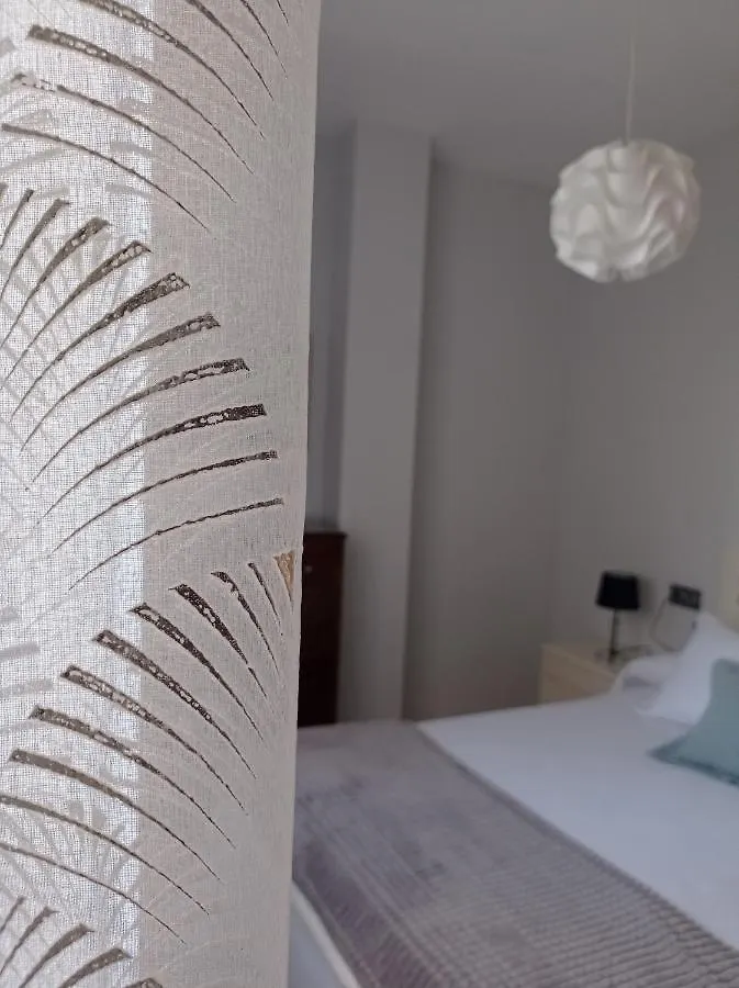 Apartamentos Turisticos Las Cinco Joyas Linares  España