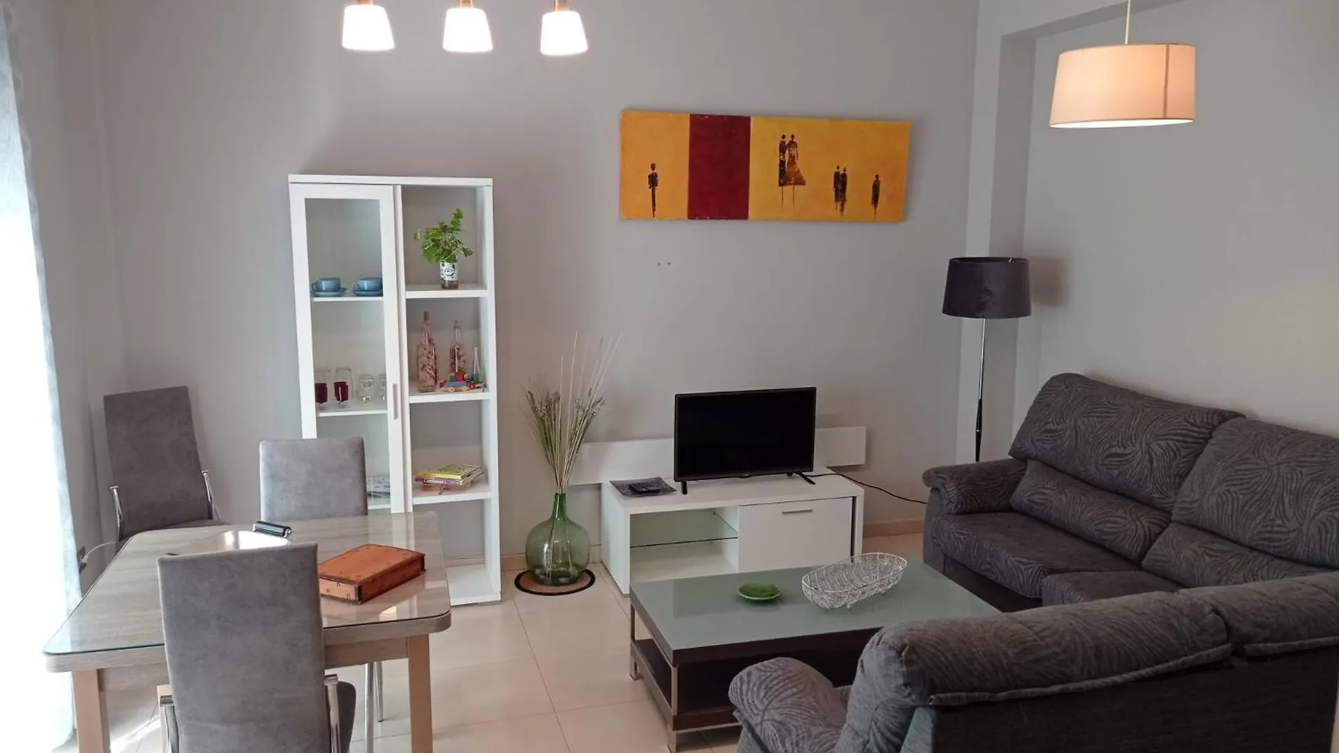 Apartamentos Turisticos Las Cinco Joyas Linares  España